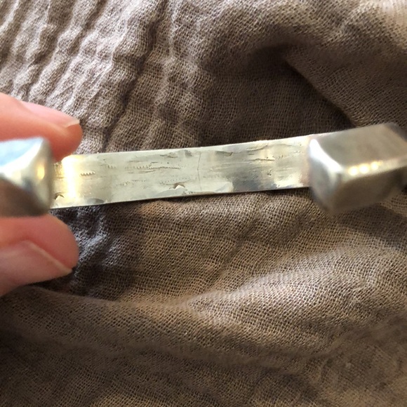 Gorgeous vintage sterling silver cuff bracelet - Picture 7 of 11